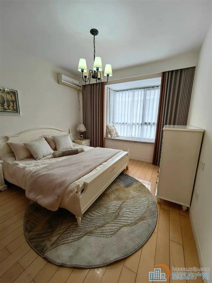 诚心出售天和家园东区137平128万