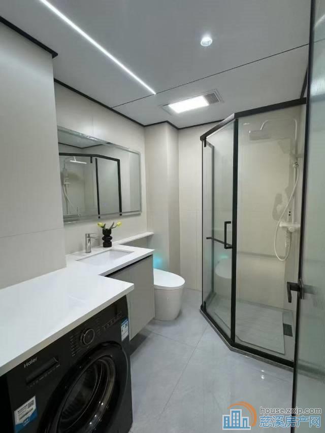 丽晶大厦市中心地段豪装62平76.8万