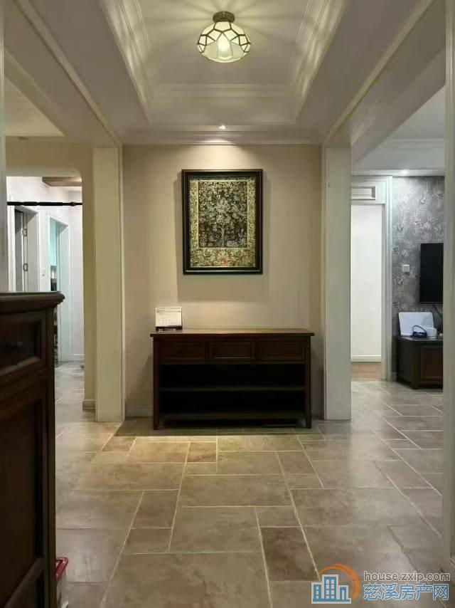 界牌新村142平172.8万精装车位