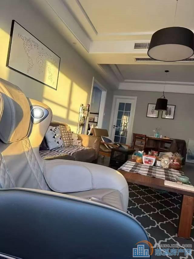 保利二期，161平，163万