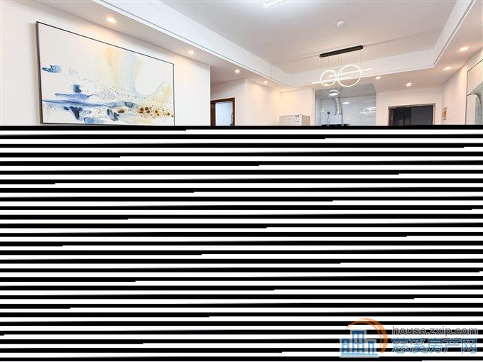 观湖佳苑93平121.8万稀缺小户型