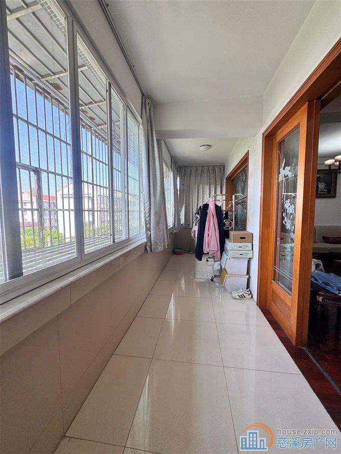 孙塘新村187平139.8万带车库