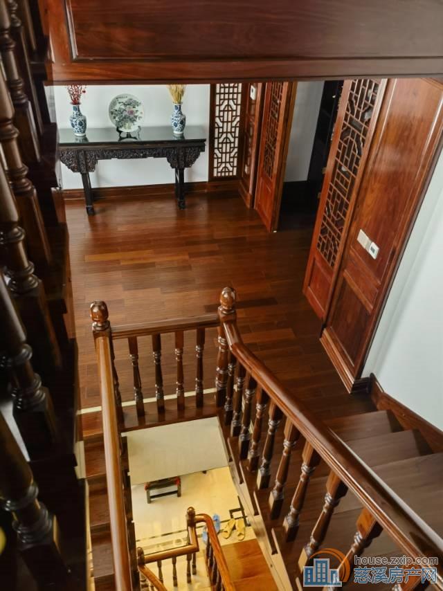 稀缺尚源佳苑靠河边双拼别墅豪华1980万