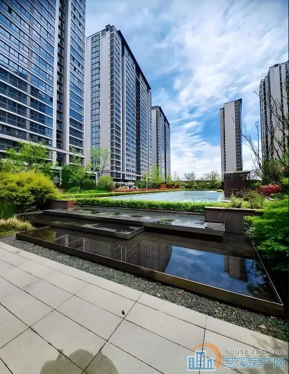 性价比ZUI高一套紫阙台带车位直接钥匙在