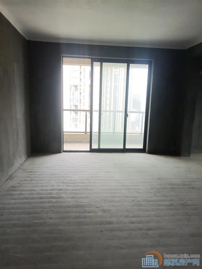 捡漏 恒泰嘉景园黄金楼层 边套 带车位