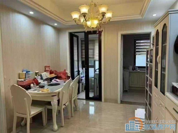 出售金仕华庭一楼120平方