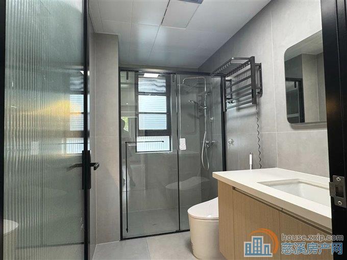 锦尚府洋房  精装未住过 低楼层无遮挡