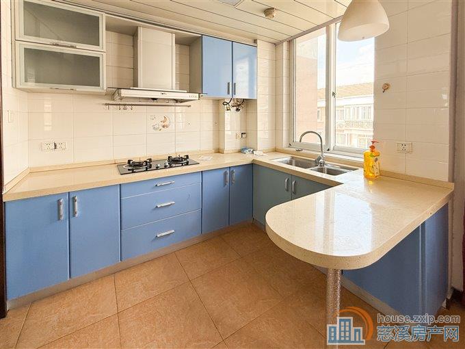 东兴苑北区128平95万新城大道旁