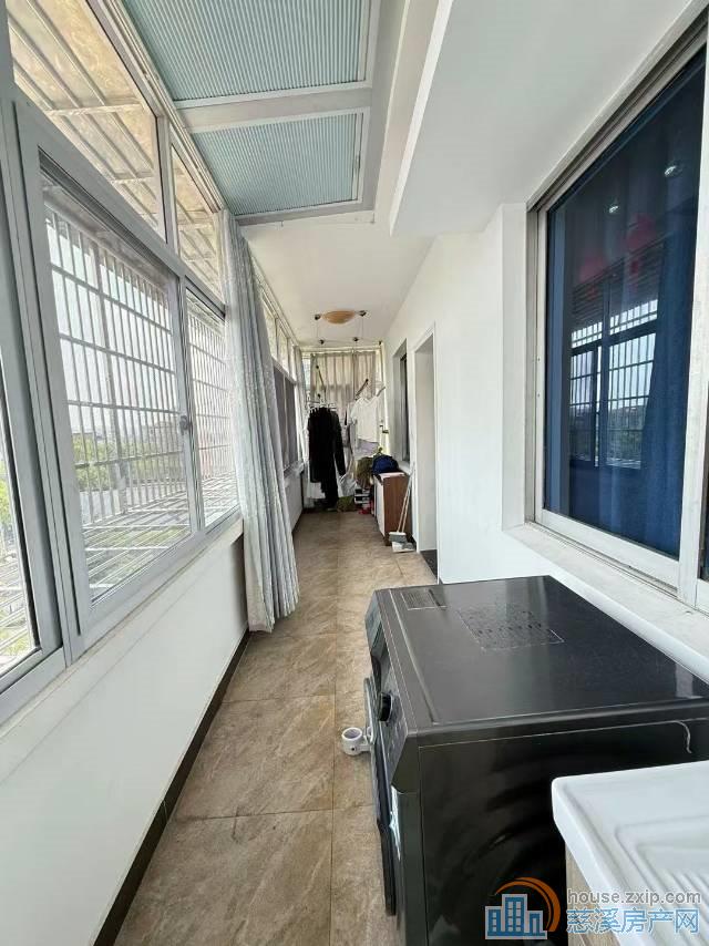 团圈新村5楼90平88万满五唯一精装