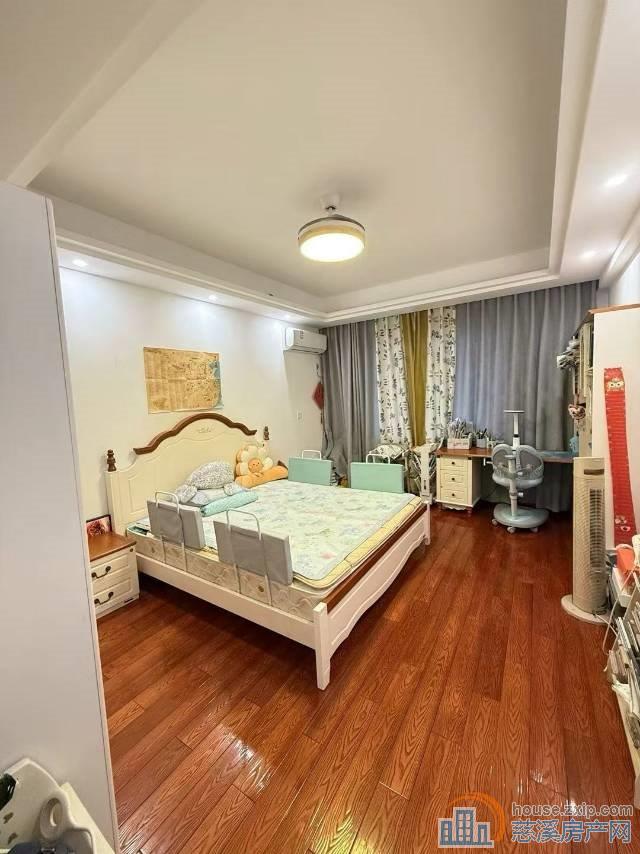 团圈新村5楼90平88万满五唯一精装