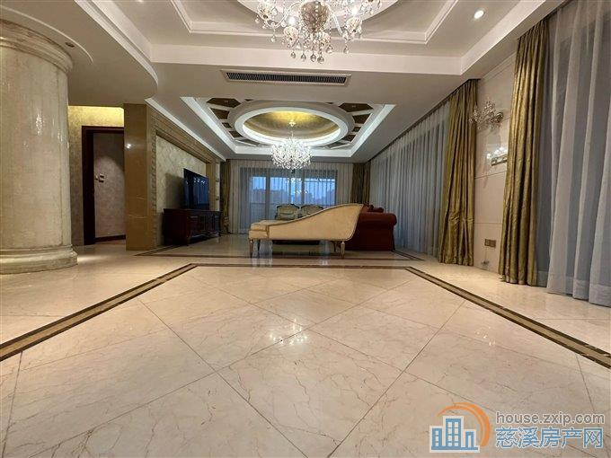 绿城玫瑰园 豪装 双车位 高端住宅