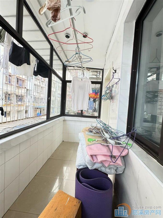 慈溪山庄 翻新装修黄金楼层