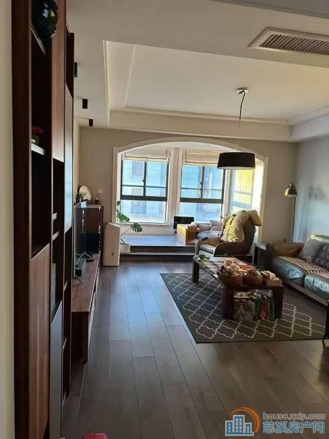 保利二期，161平，163万