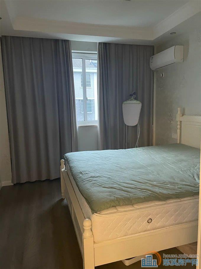 舜韵华庭 精装 124平方82万 送车库