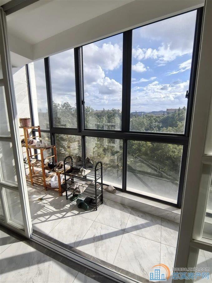 宗汉豪装别墅 星光家园一期 带车库阳光房