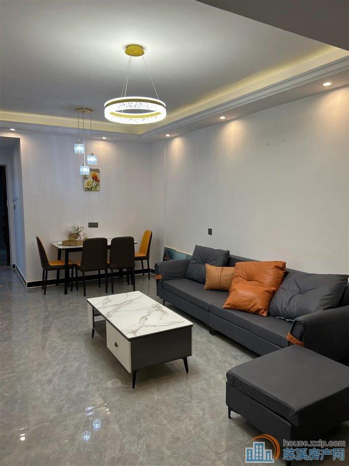 出租君塘名筑2000元/月