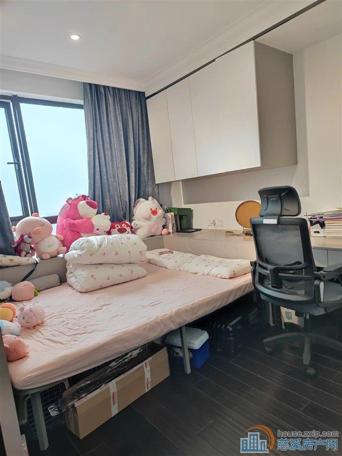 慈悦湾花苑131平132.8万精装修