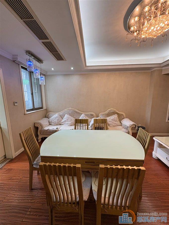 鸿都大厦 精装97平113.8万浙师大