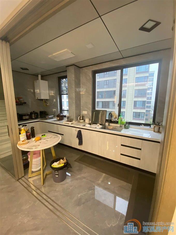 锦尚府上叠双车位508w