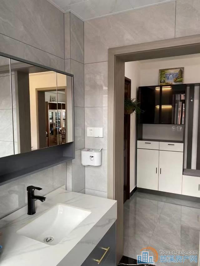 双和家园54平南北通精装新72.8万