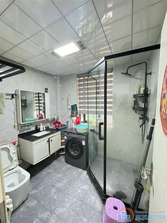 慈溪山庄 翻新装修黄金楼层