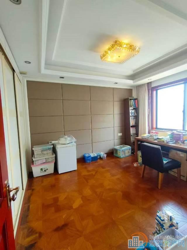 嘉和名苑176.4平楼层佳婚装218万