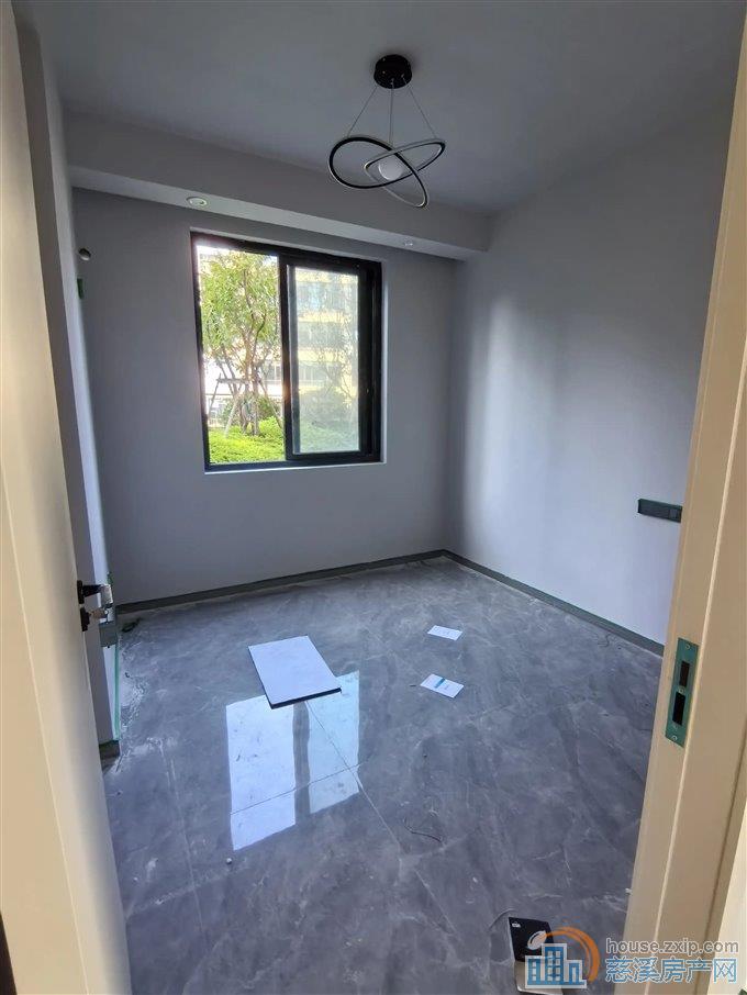 佳 宁府精 装120平 146万