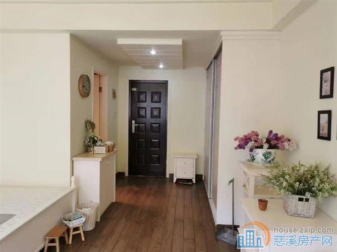 雅士名苑朝南48平装修新可读书满二年