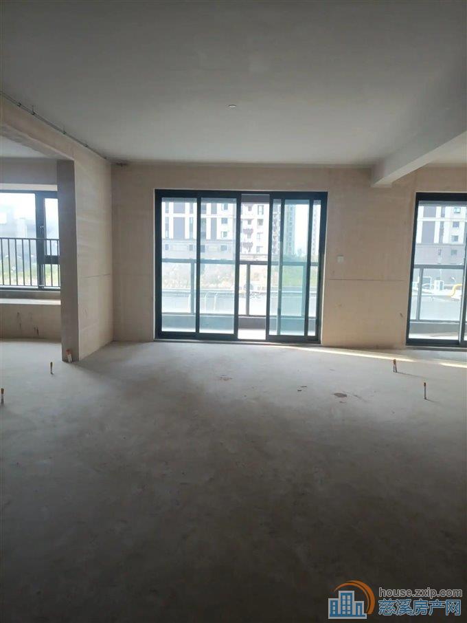 捡漏 江樾潮启 洋房 边套 户型方正