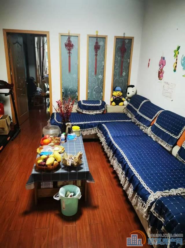 玲珑小区多层4楼95平架精装102万