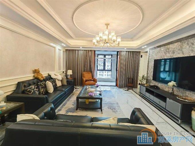 凯旋门黄金楼层176平➕50万车位豪装