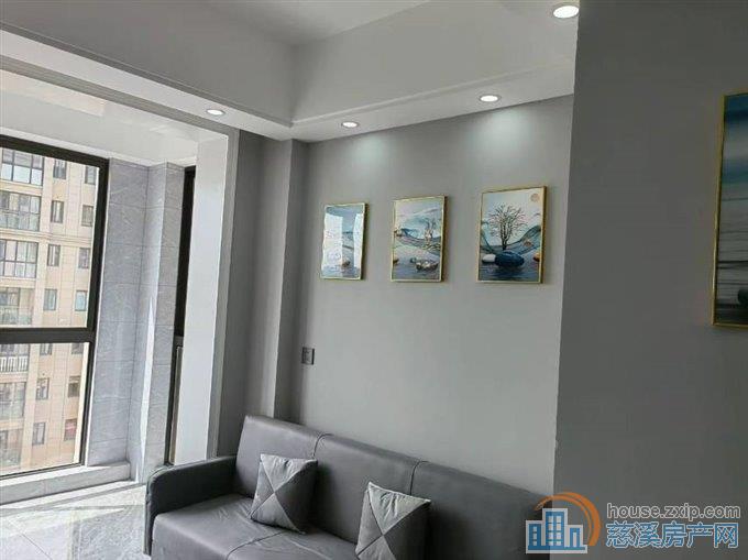 尚德家园63平楼层佳2室精装71.8万