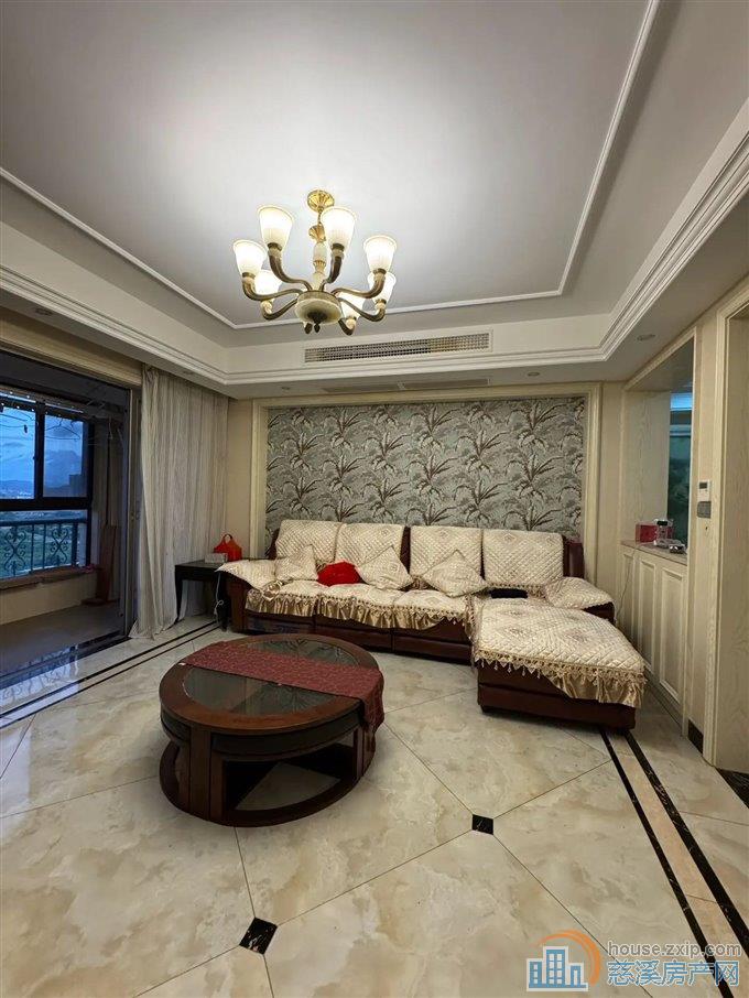 元亨雅园精装送车位 全天采光满两年