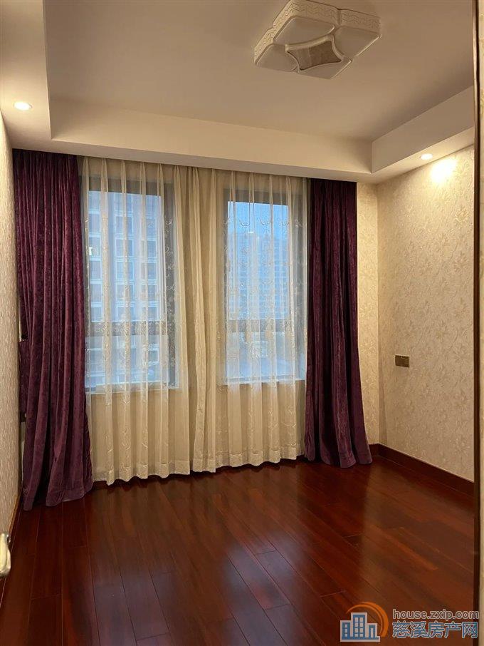 上笆里花苑 精装修 采光好