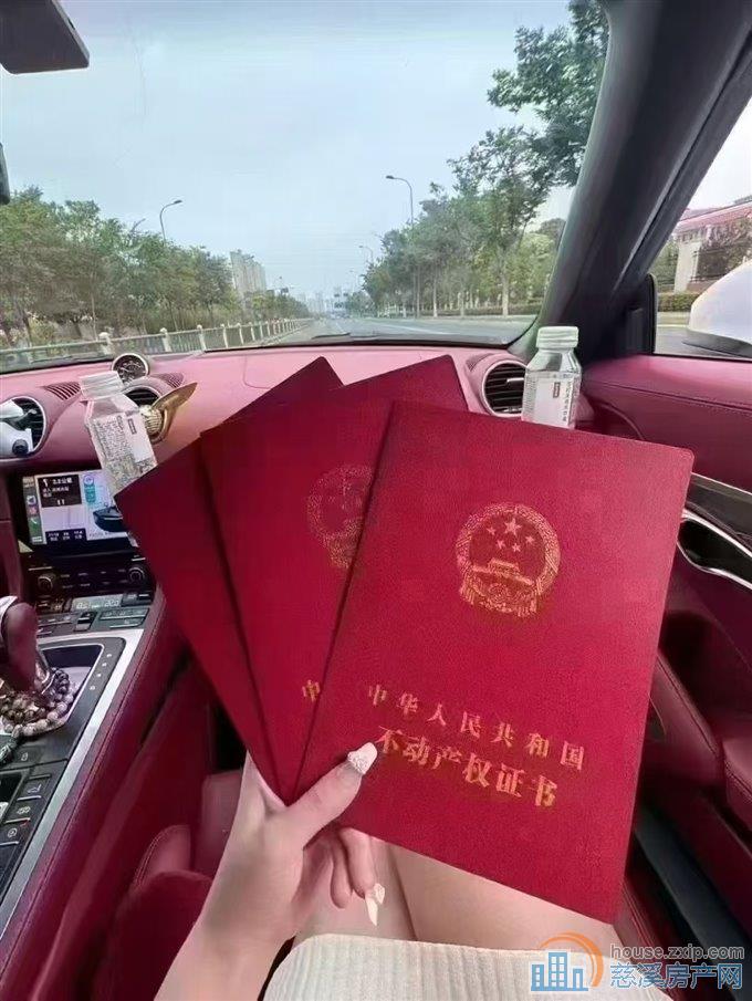 中海湖心半岛122平毛胚159.8万直接