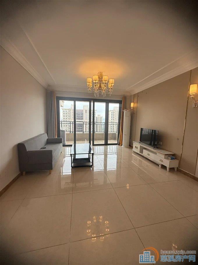 恒大河悦府135平95万全新精装修