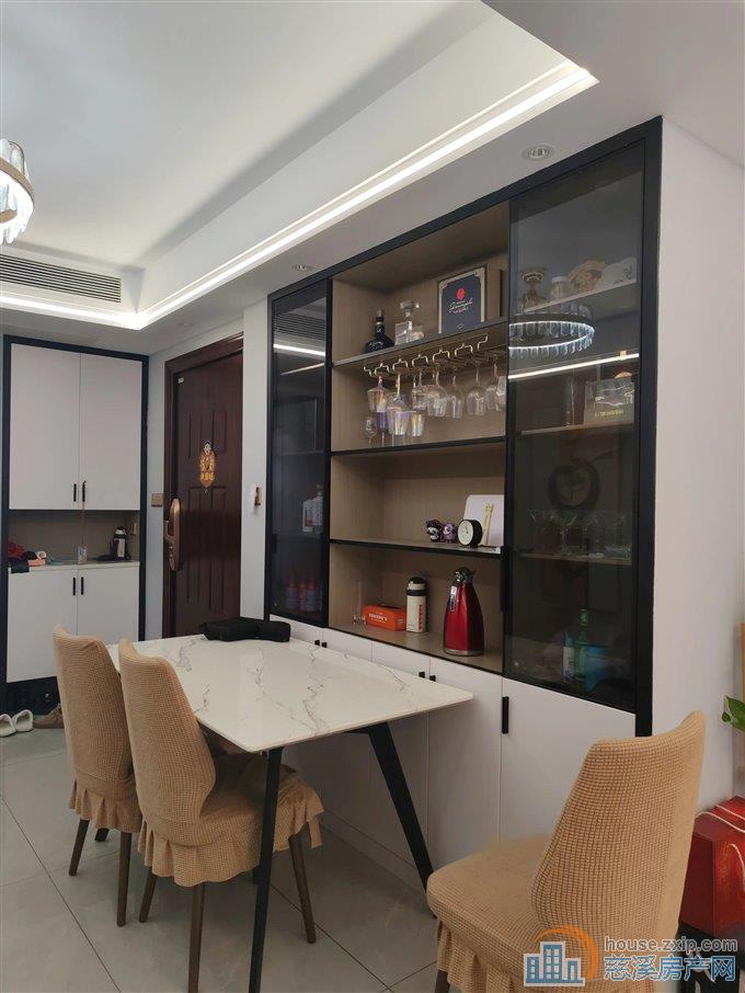 保利银杏小镇 精装洋房88平115万