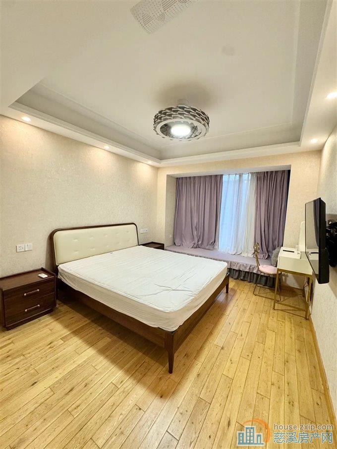 元亨雅园 精装 楼层好 带车位