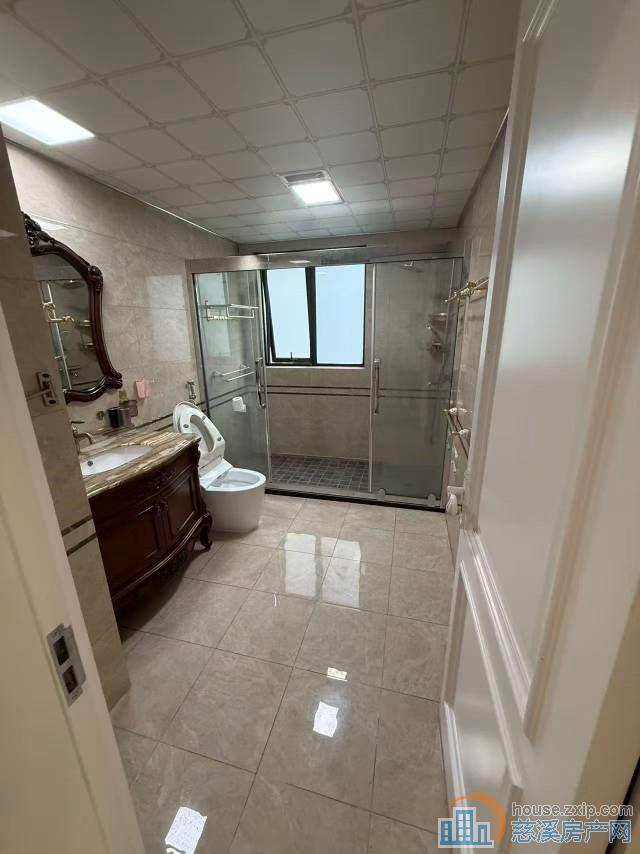 保利二期188平五房两厅两卫豪装好楼层