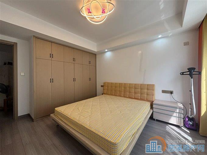 中梁泊景庭 精装洋房143平188万