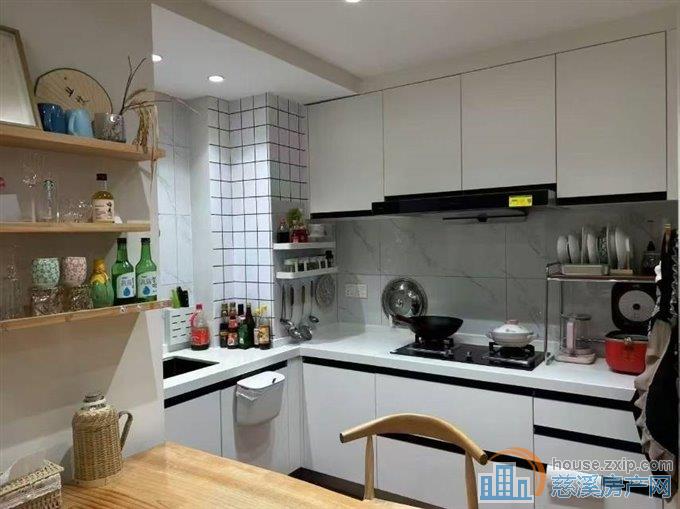 双喜花园76平楼层佳精装两年98.8万