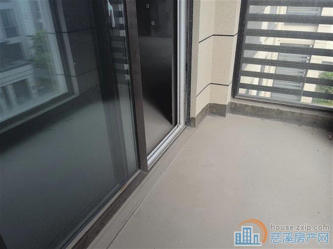 急卖檀悦府中叠 带双车位154平248万