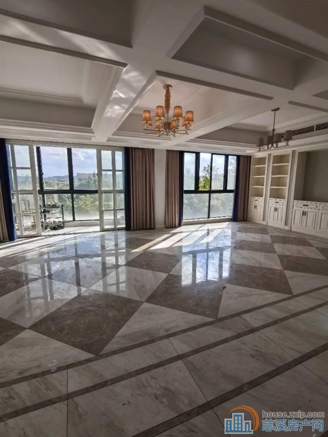 星光家园 精装复式231平方180万