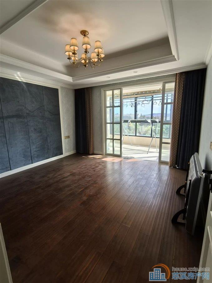 宗汉豪装别墅 星光家园一期 带车库阳光房