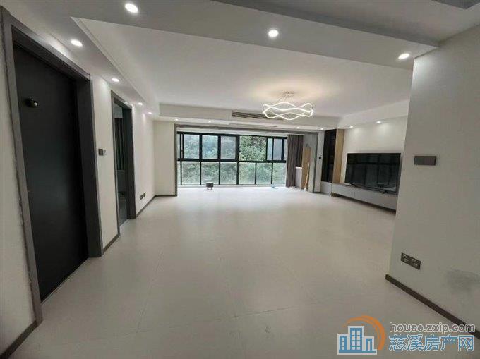 银杏小镇直接精装