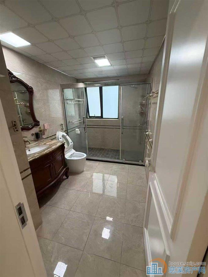 保利二期天悦湾豪华装修拎包入住直接钥匙在