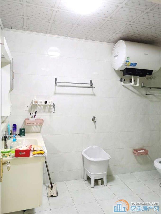 浙师大XQ房金山西区2楼精装68万直接