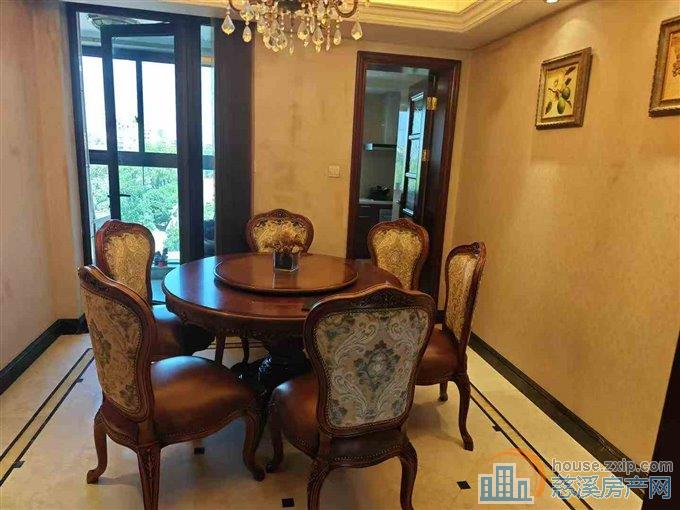 绿城慈园169平豪装带车位308万