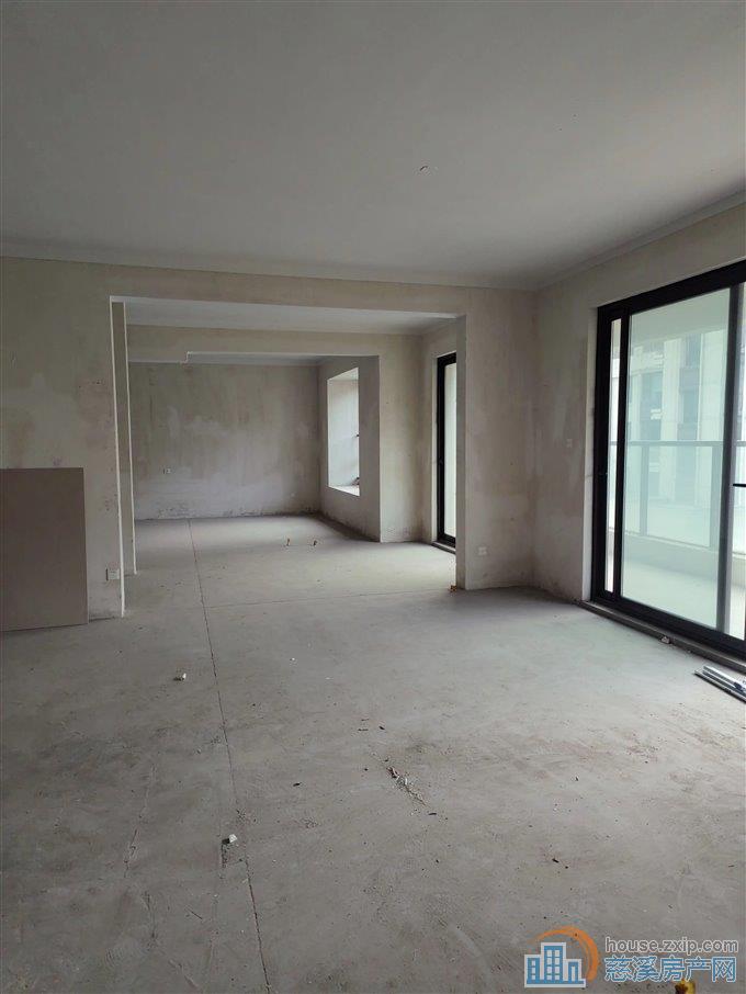 稀缺中海湖心半岛 电梯洋房总高5层