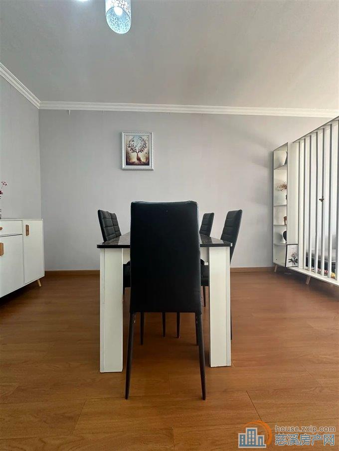 出租保利君悦湾花苑2900元